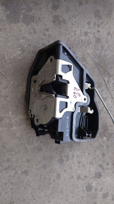 BMW E60 E90 e87 f30 f10 zamek drzwi lewy przód europa