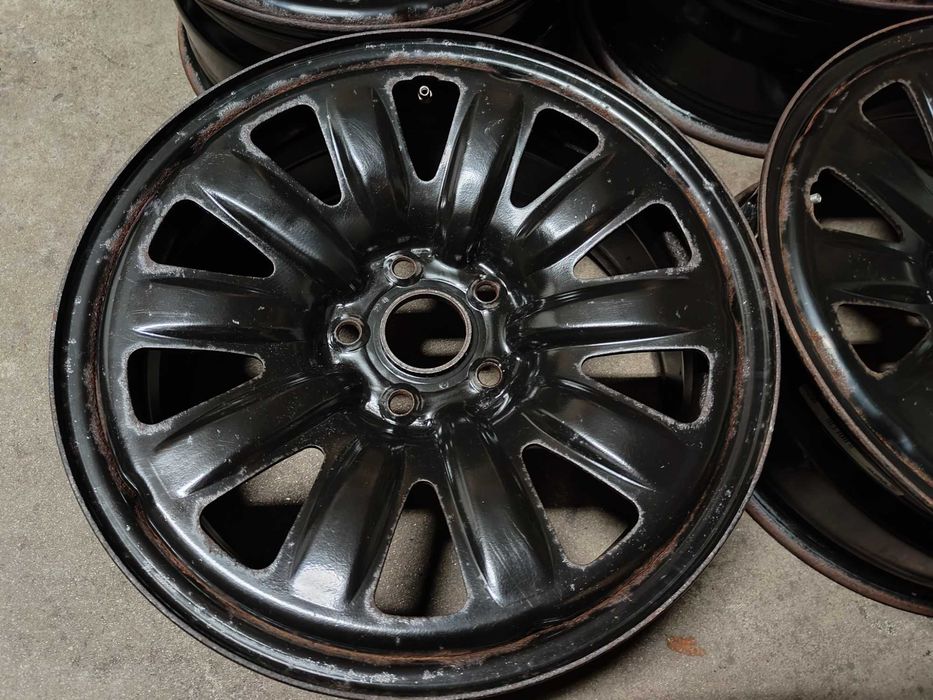 Felgi stalowe Toyota RAV 4 7Jx17", ET35 5x114,3 FS136