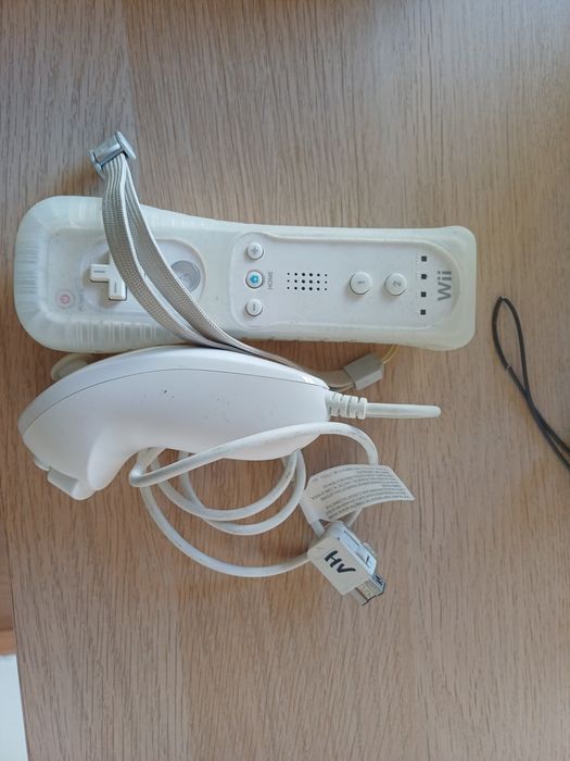 Nintendo Wii - Consola + Jogos + Acessórios