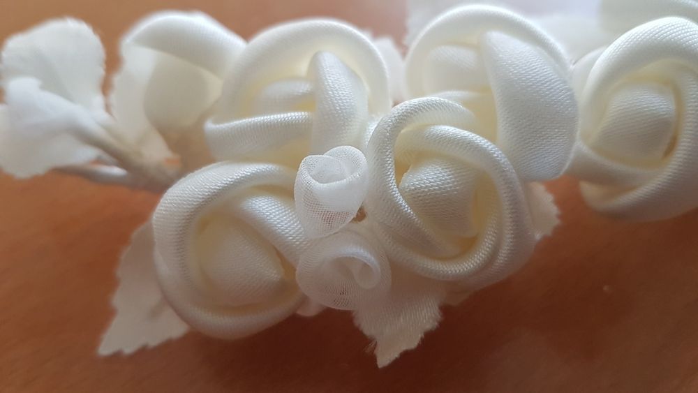 Stroik ślubny kwiatki do włosów