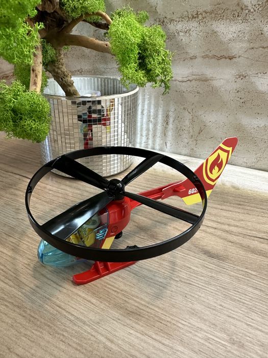 LEGO City 60248 Helikopter strażacki leci na ratunek