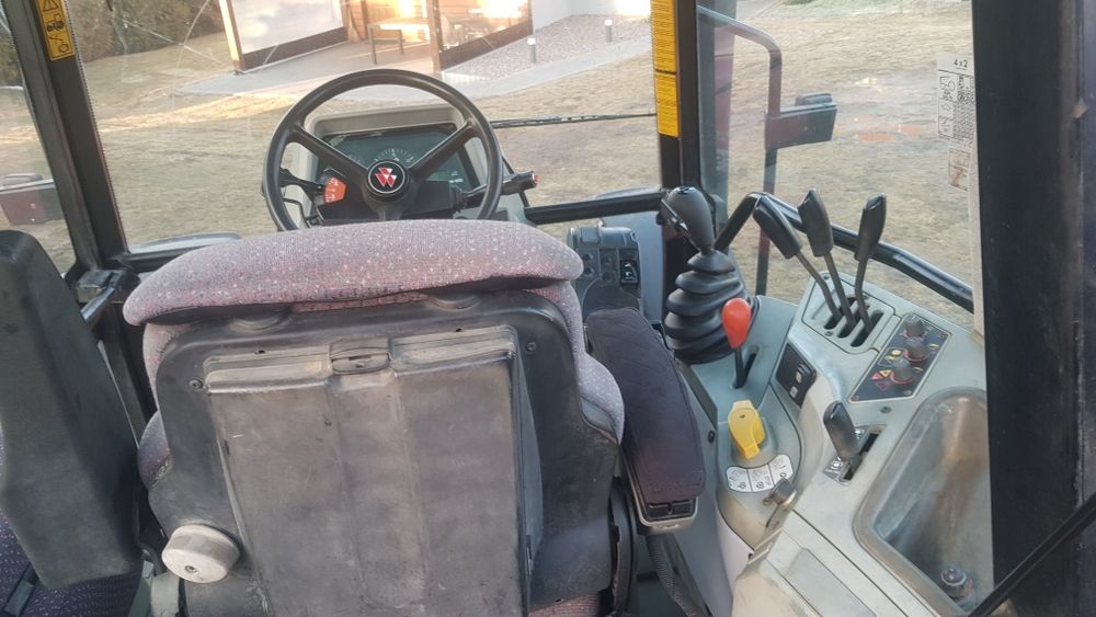 Massey Ferguson 6245 03r.  Nie 6255 6265 MF