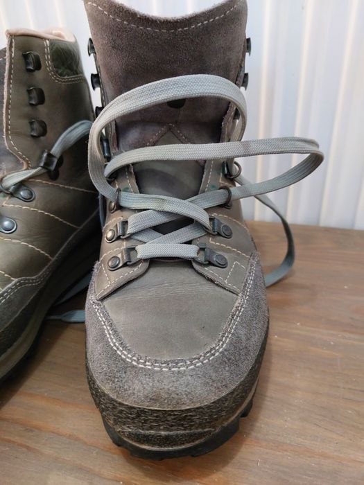 Buty górskie lowa, trekingowe