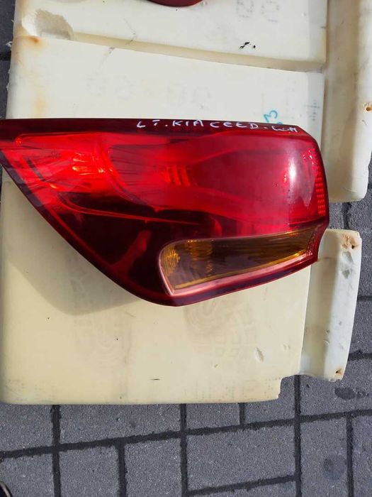 Kia Ceed II Kombi 12-15r. lampa tylna lewy tył