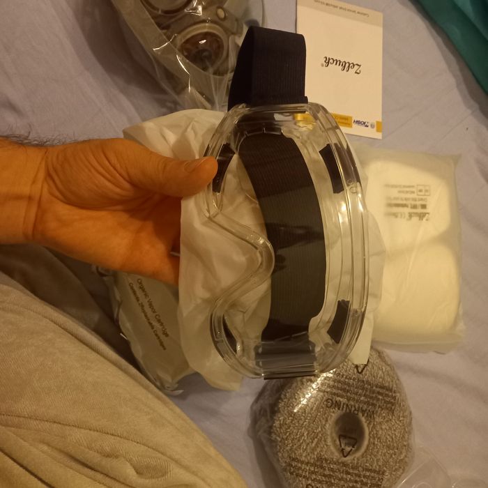 Máscara com óculos de segurança Zelbuck 107