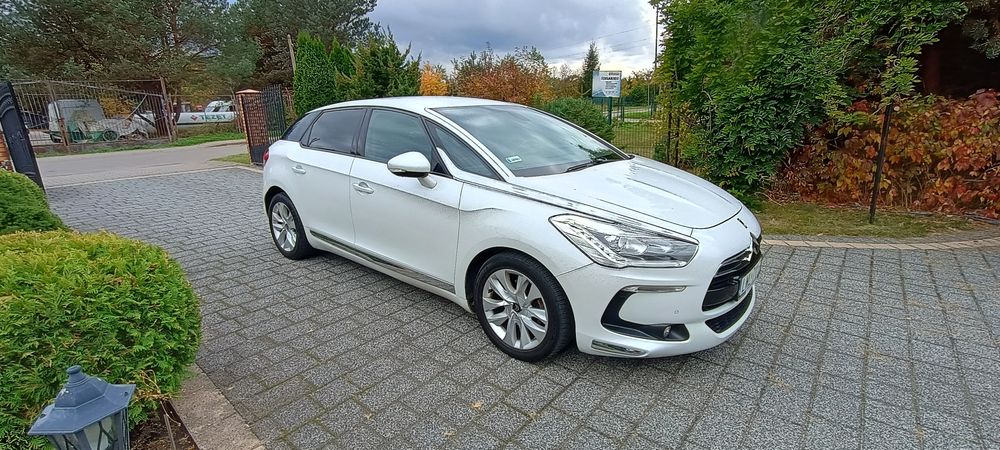 Citroen DS5