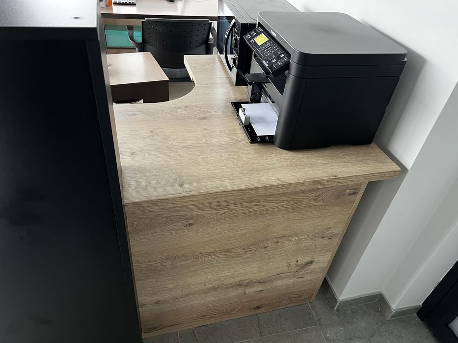 Продаж! Стійка рецепшн