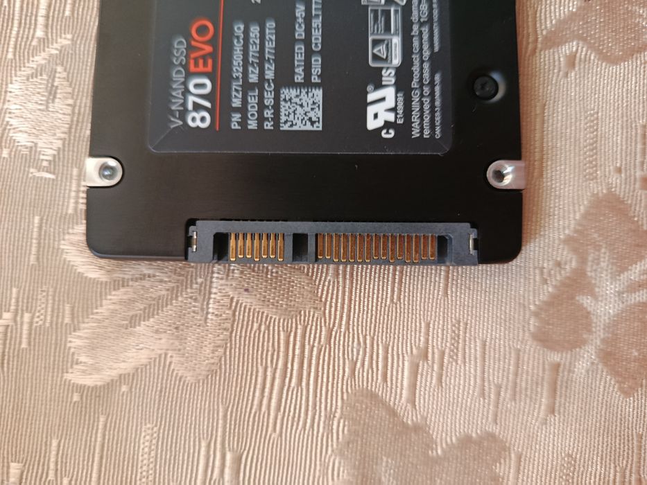 Samsung evo 870 SSD 250GB 2.5 sata
