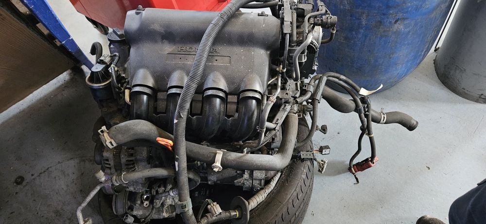 Motor honda jazz 1.2  2004