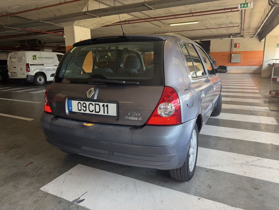Renault Clio 1.2 16V SE Storia