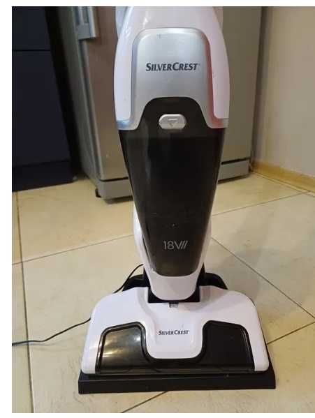 пылесос рабочий .