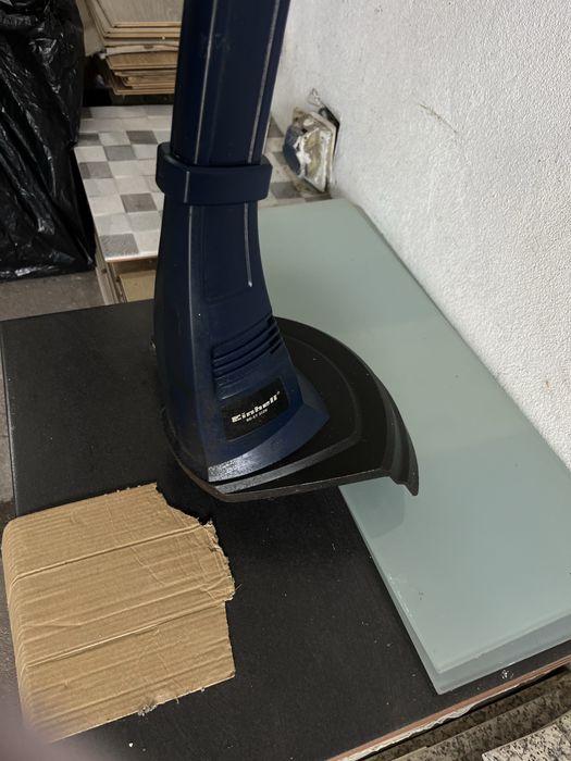 Aparador corta relva