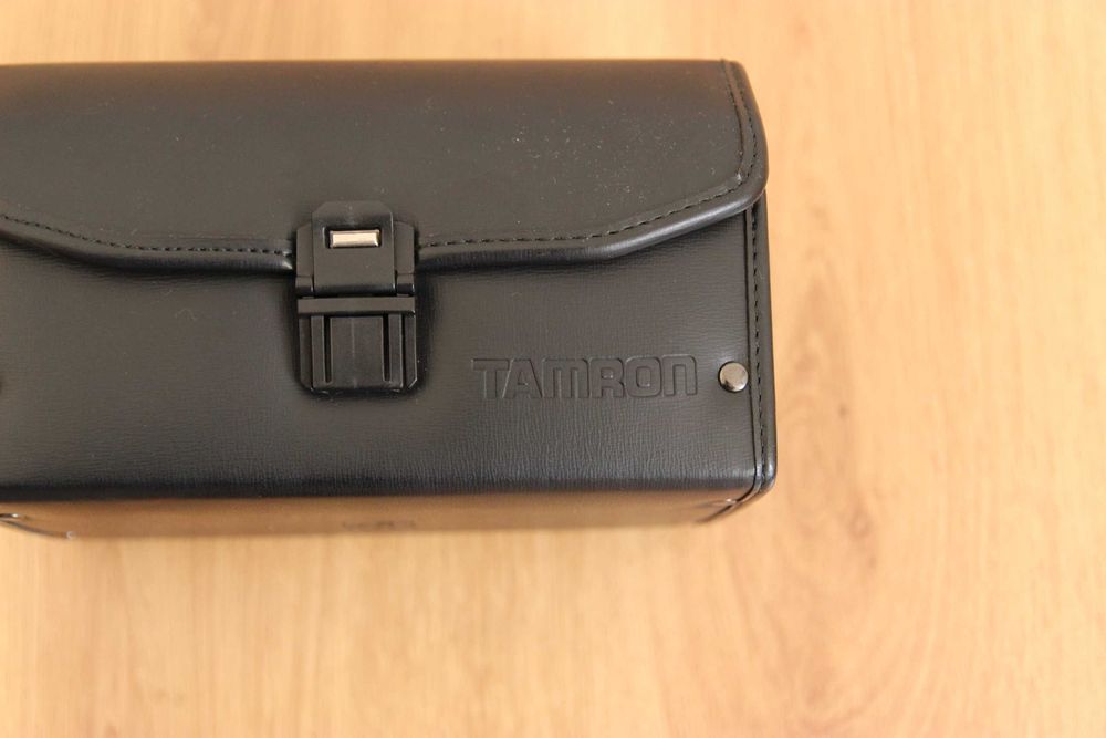 Futerał na obiektyw Tamron