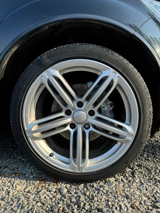 Диски з гумою колеса R21 5x130 10J ET44 Audi Q7 S-line Touareg Cayenne