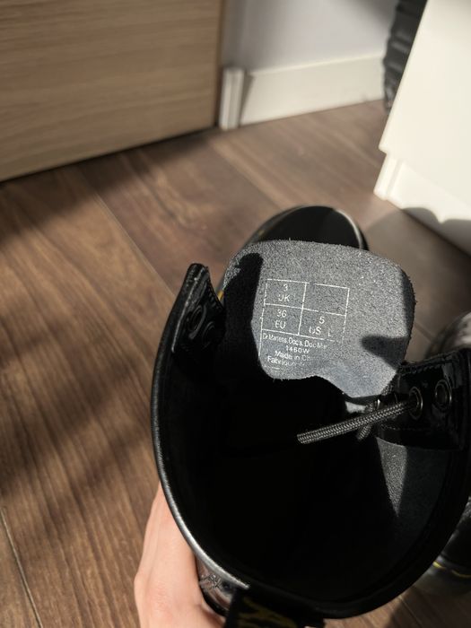 Dr martens czarne lakierowane martensy