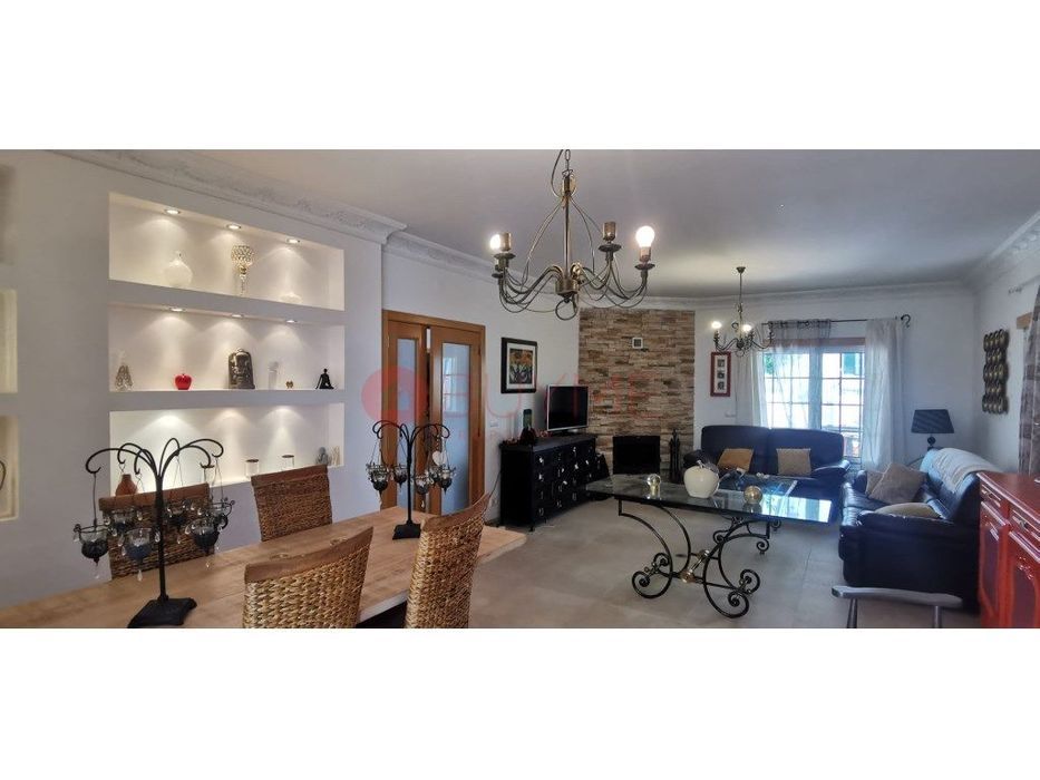 Moradia T4+1 com Vista Mar em Zona Exclusiva de Tavira