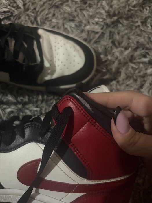 Nike Air Jordan 1 High czarno czerwono białe rozmiar 40,5