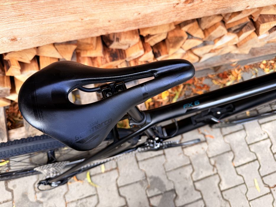 Trek FX 6 shimano 105 r7000 2/11 r.M
