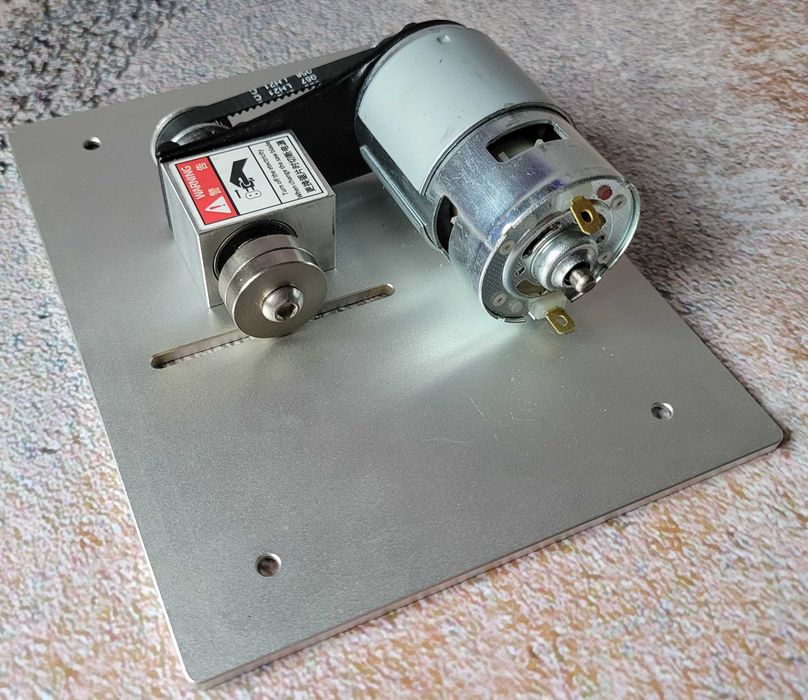 Многофункциональная мини-пила для столярных работ по дереву