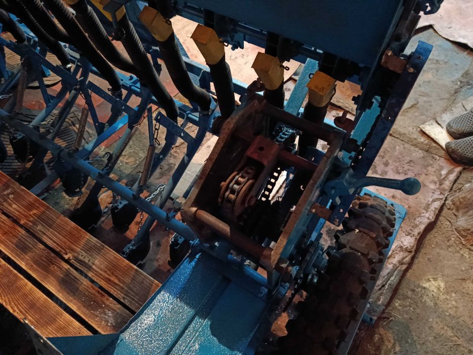 Продам зернову сівалку, до міні трактора
