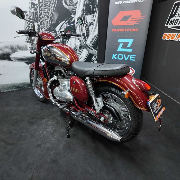 Jawa CL 300