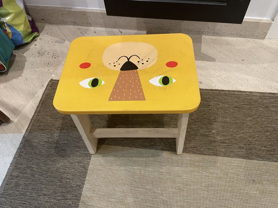 Mesa Secretária Criança Imaginarium com banco. (Nova custa 99€)