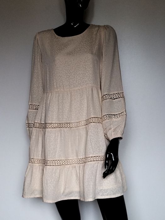 Morelowa sukienka z długim rękawem w stylu boho Skies Are Blue S