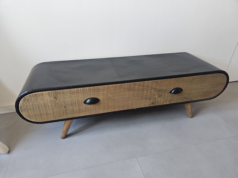 Szafka rtv pod tv