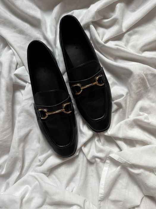 Mokasyny czarne Reserved klamra rozmiar 38