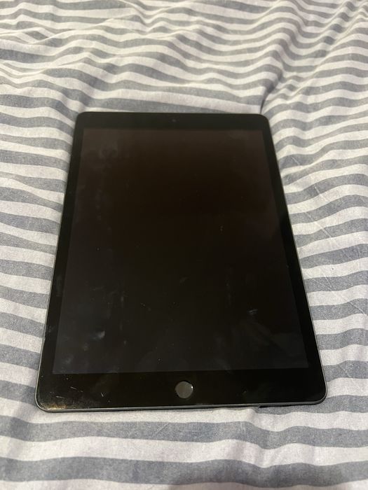 iPad 8 generacji 64 GB
