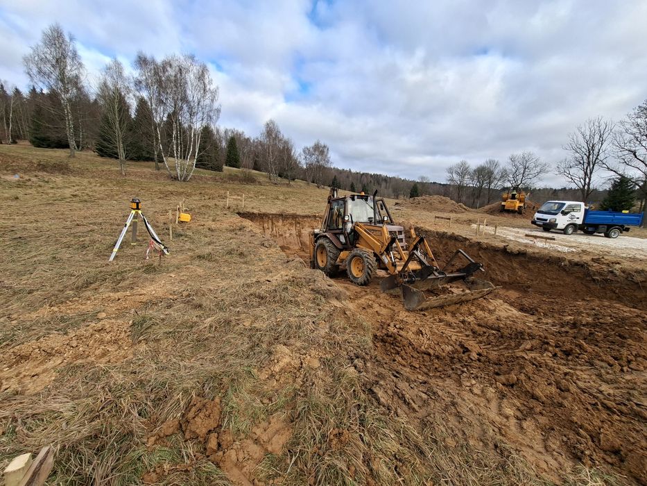 Roboty zimne Usługi Koparko Ładowarką Wozidło 6t