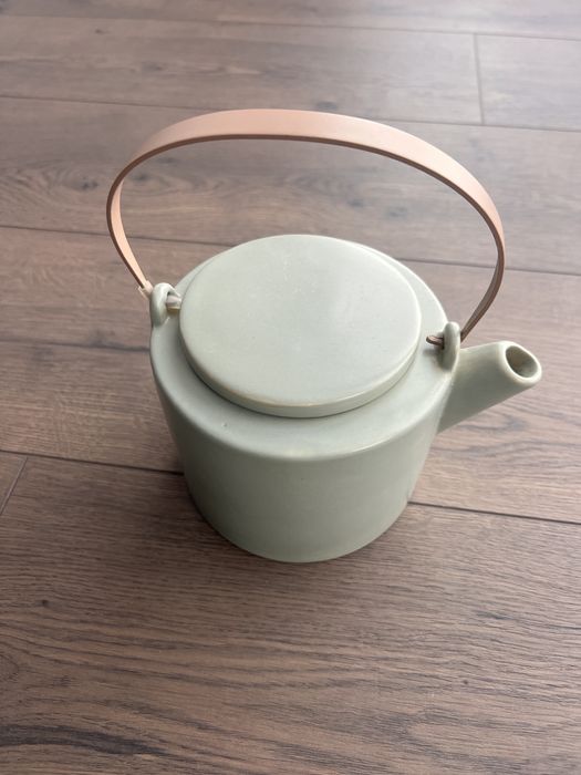 Чайничок для заварки чаю