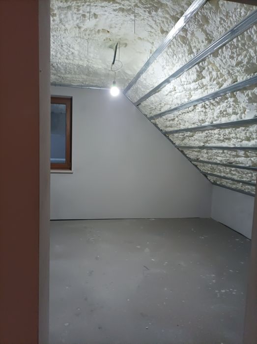 Piana pur izolacje natryskowe