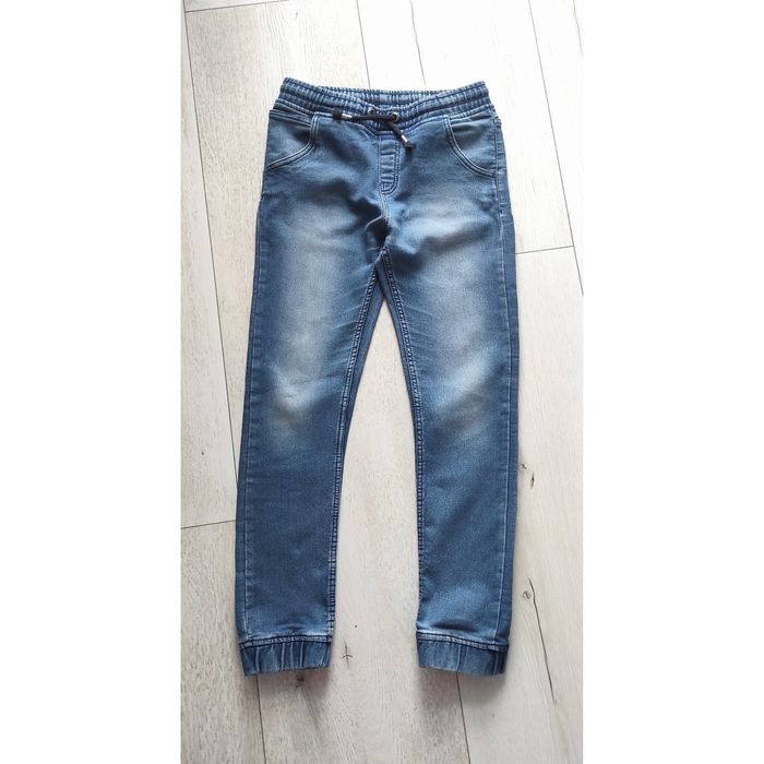 YFK Niebieskie spodnie jeansowe dla chłopca r  152