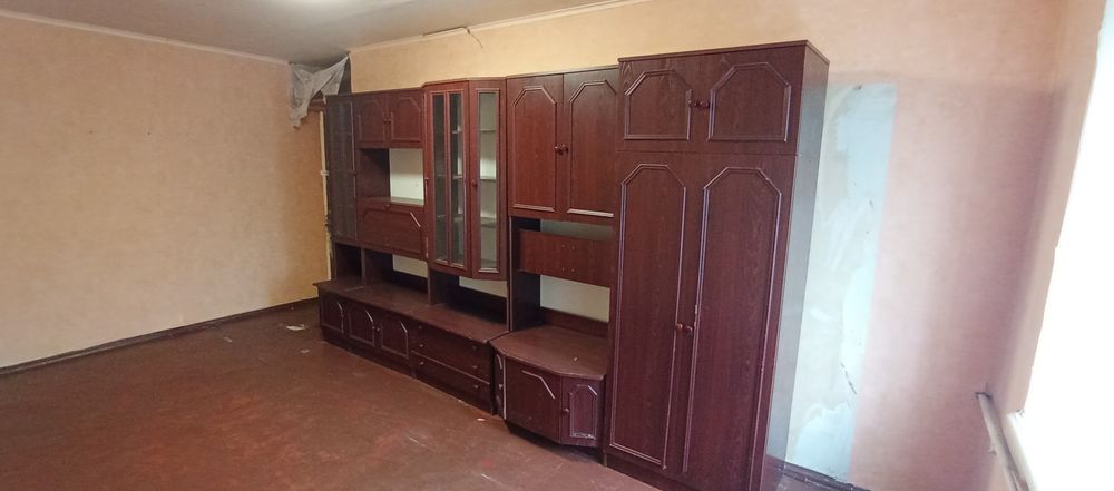 Продам большую стенку для зала/гостиной