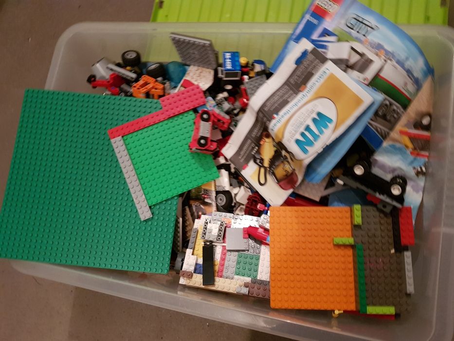 Klocki lego ponad 5 kg. Kilkadziesiąt zestawów