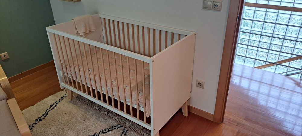 Berço Zy Baby 3 em 1 e colchão