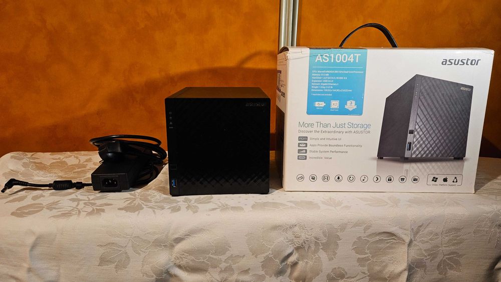 Serwer plików NAS ASUSTOR AS1004T 12TB.