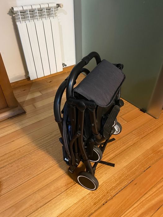 Carrinho bebé chicco trolley me