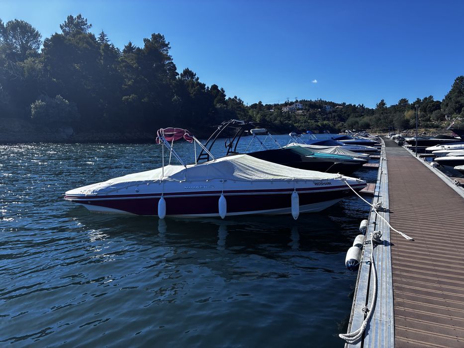 Rinker 226 BR-XL