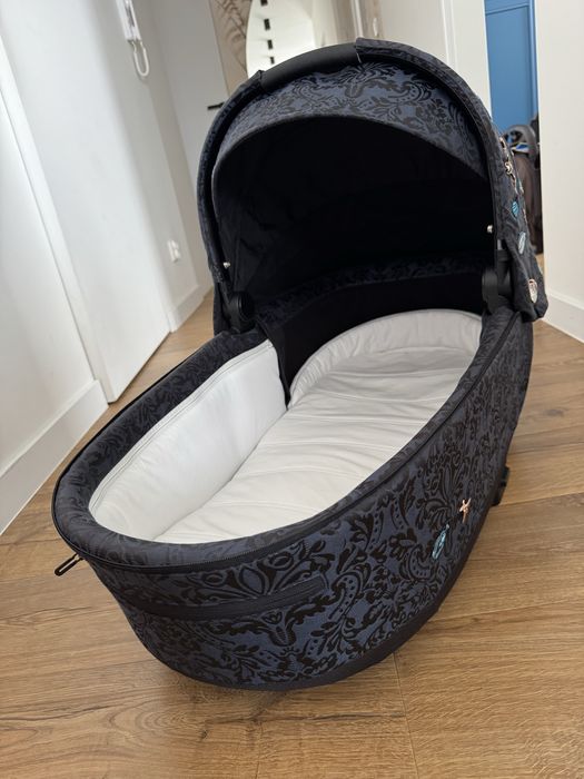 Sprzedam gondolę Cybex Priam 4.0 Jewels of Nature