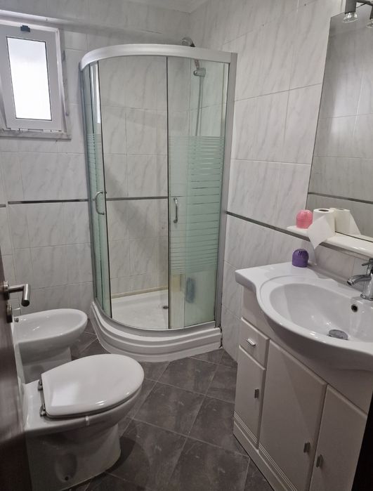 Arrendamento apto T2 Santa Cruz Damaia