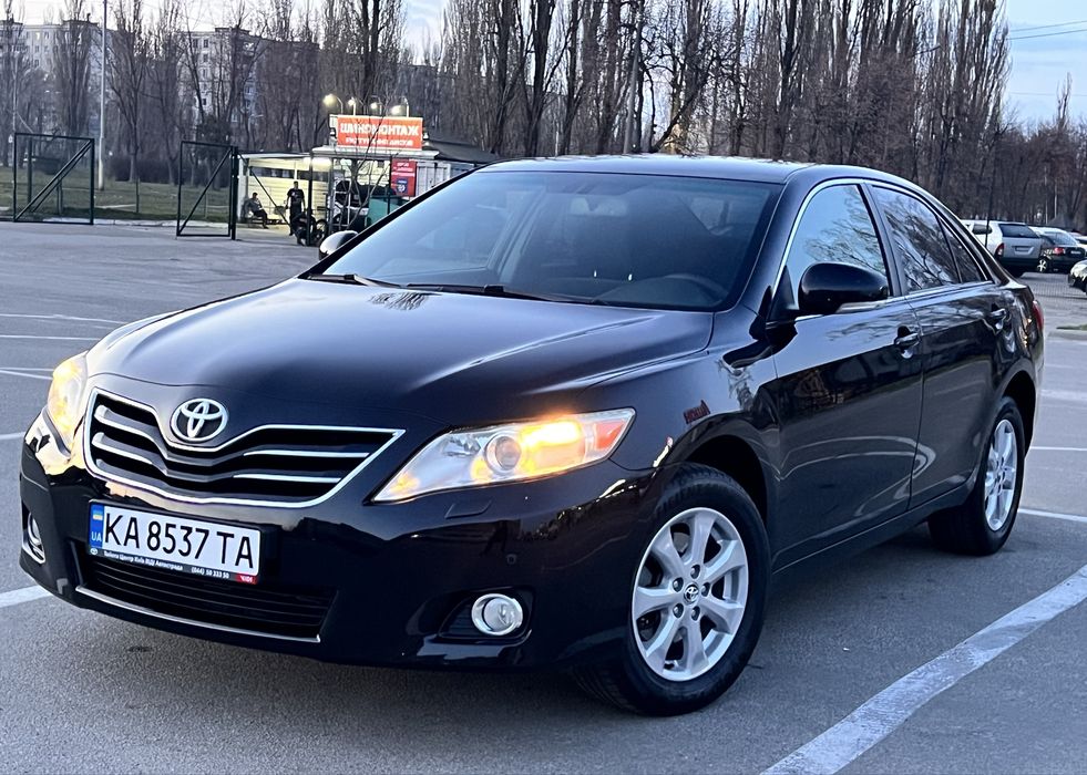 Toyota Camry 2009 Official
