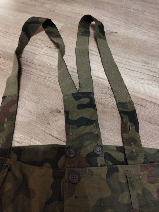 Nowe szelki wojskowe.