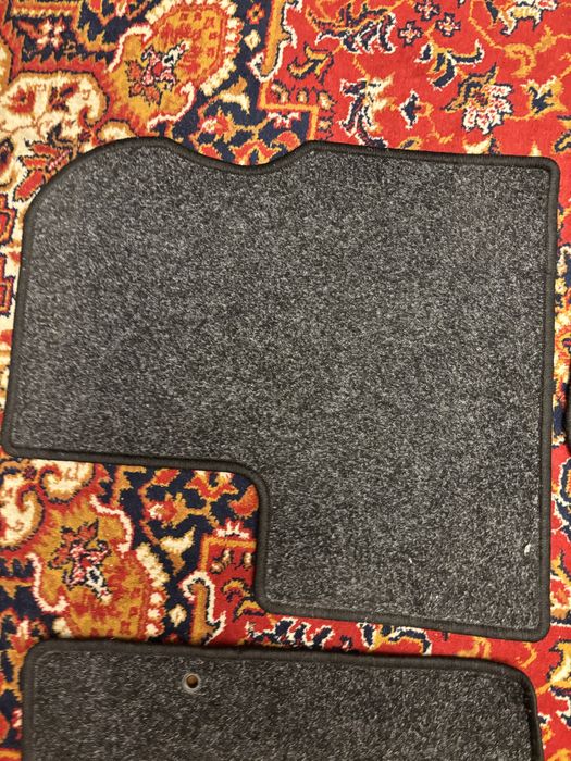 Oryginalne dywaniki Nissan Micra k13