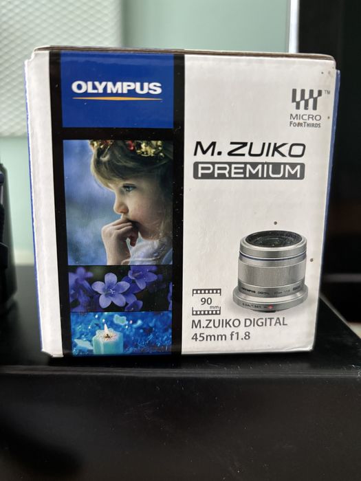 Olympus OM-D E-M10 Mark III