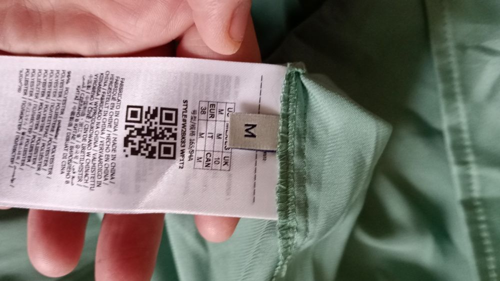 Sukienka damska rozmiar M firmy Guess