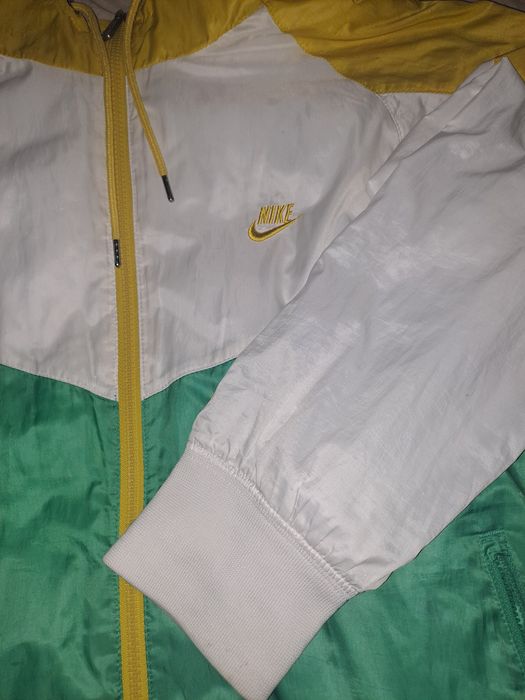 Casacos Adidas e Nike