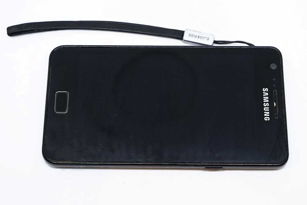 Telefon smartfon Samsung Galaxy S II uszkodzony
