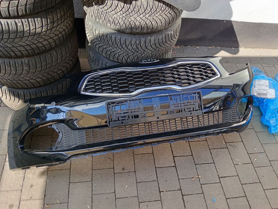 Sprzedam zderzak kia cee'd